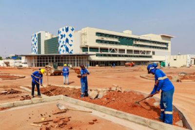 ​Hospital Central s� come�ar� a funcionar em 2025, diz secret�rio
