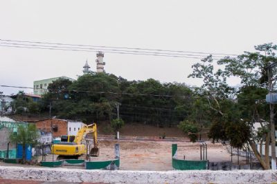 Ap�s transfer�ncia da popula��o de rua, demoli��o entra na fase final