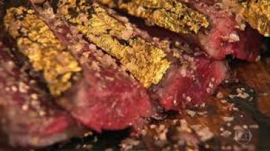 Chef cria prato com 'bife de ouro', que custa US$ 1 mil