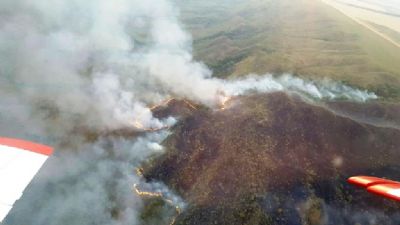 Inc�ndios Florestais nas nascentes do rio Cuiab� perduram h� mais de 15 dias