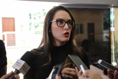 Deputada Janaina Riva se licencia por 121 dias