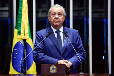 Presidido por Jayme Campos, Conselho de �tica n�o concluiu nenhum caso