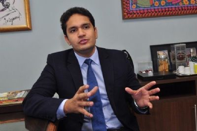 ​Jo�o Emanuel � condenados a devolver R$ 3 milh�es por esquema na C�mara