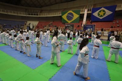 Corpo de Bombeiros Militar de Mato Grosso lan�a projeto social de karat� em Cuiab�