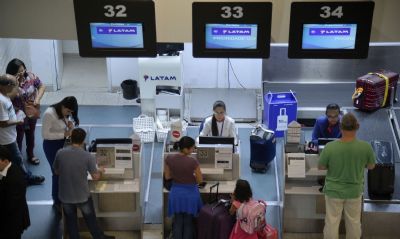 Governo inicia teste de embarque a�reo 100% digital