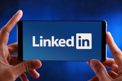 Efeito Clubhouse: LinkedIn anuncia que ter� salas de �udio em sua plataforma