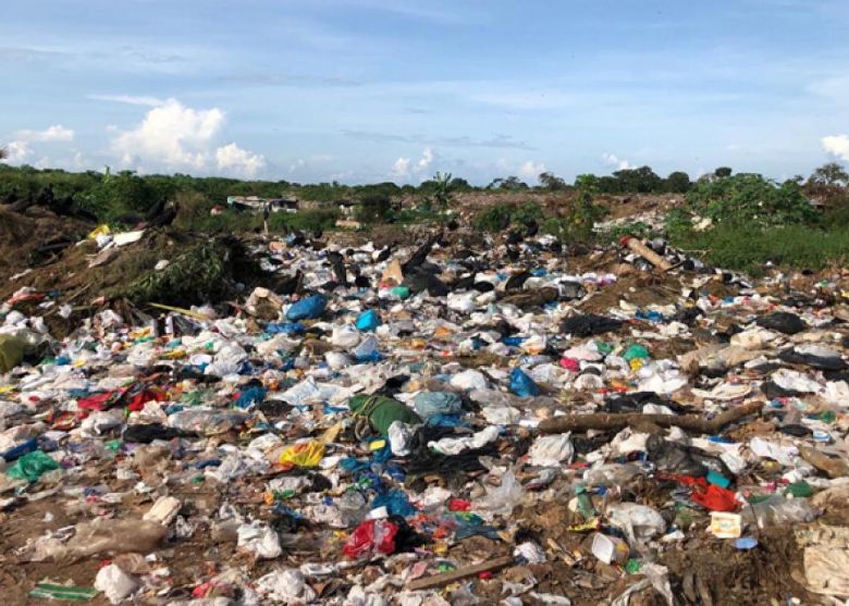 Tr�s corpos s�o encontrados em lix�o no interior do Estado; ainda n�o h� suspeitos
