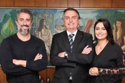 Bolsonaro sanciona lei que institui carteira nacional do autista