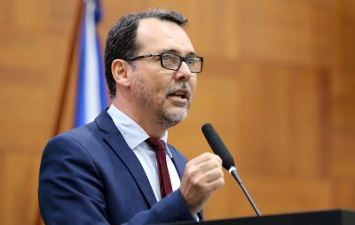 ​L�dio vai � Bras�lia discutir candidatura com dire��o do PT