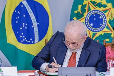 ​Lula sanciona, com vetos, lei do DPVAT