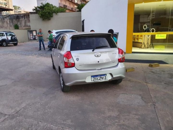 Mulher em ve�culo de APP tem mal s�bito e morre em Cuiab�