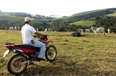 Projeto de lei cria categoria de habilita��o exclusiva para �reas rurais