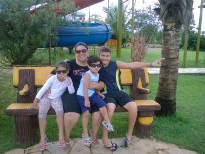 M�e de tr�s, Pastora fala sobre educar os filhos conforme o cora��o de Deus