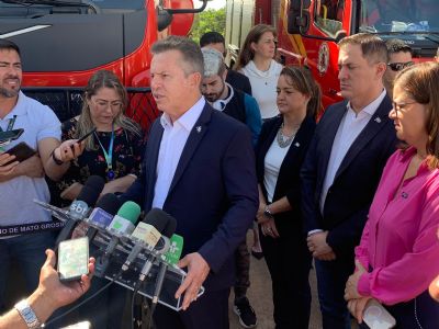 Governador chama Prefeito de Cuiab� de cara de pau por culpar interven��o por caos na Sa�de