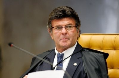 Fux afirma que v�rus extrapola as fronteiras dos munic�pios e mant�m decreto estadual impositivo