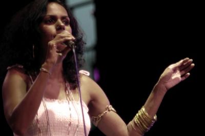Nai Quirino participa do espet�culo que traz teatro, m�sica e dan�a em Cuiab�