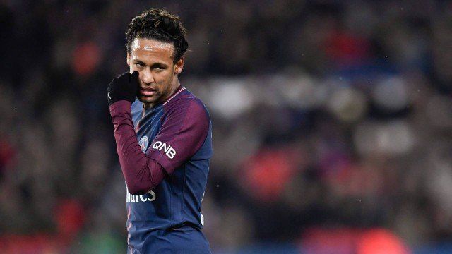 Real s� vender� Cristiano Ronaldo se contratar Neymar, diz jornal