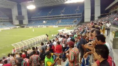 Goleiro preso no intervalo, gol de bicicleta, falta de �gua nos banheiros da Arena Pantanal; emo��o at� fim entre Oper�rio e Luverdense