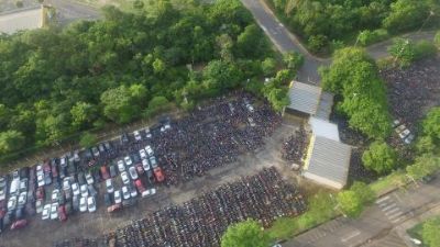 Detran promove leil�es e elimina sucata dos p�tios superlotados