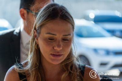 �Que amiga � essa capaz de atirar pra matar?�, questiona m�e de Isabele dois meses ap�s morte da filha