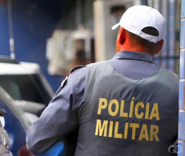 Pol�cia Militar reintegra soldado preso por forjar confrontos