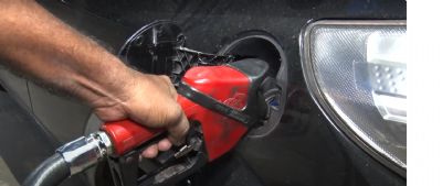 Gasolina e g�s ficam mais caros a partir de hoje