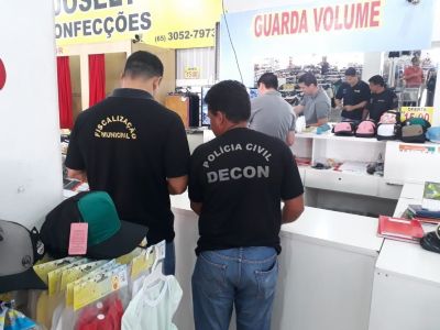 ​Combate a pirataria � alvo de opera��o em com�rcio da Capital