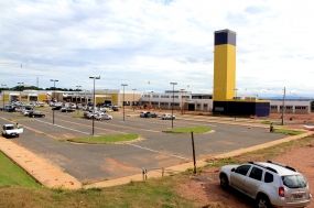 Prefeito abre a licita��o para compra dos novos equipamentos do Pronto Socorro de Cuiab�