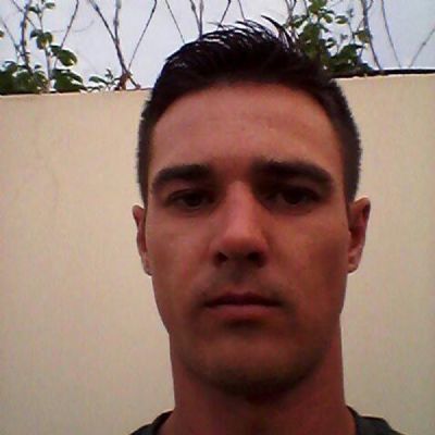 Piloto morre afogado ap�s queda de paramotor em lago em MT