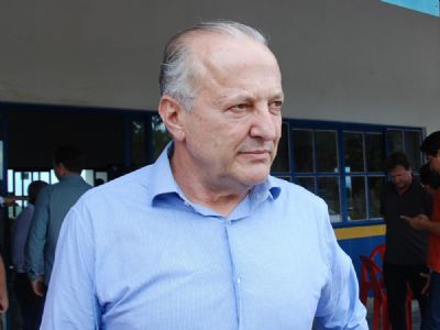 Pivetta comunica desist�ncia de candidatura a aliados e Max Russi pode assumir projeto do grupo