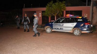 Homem � executado com seis tiros dentro de casa em Cuiab�