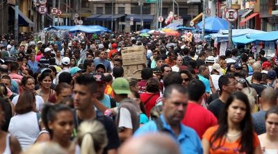 Estimativa da popula��o do Brasil passa de 210 milh�es, diz IBGE