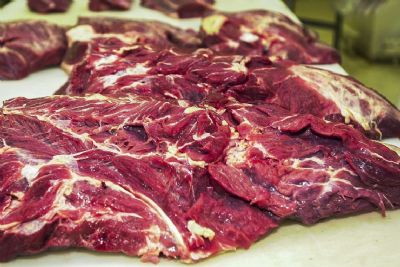 Pre�o da carne cai para o consumidor, diz Minist�rio da Agricultura