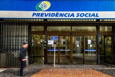INSS deve pagar pelo tempo que segurado esperar pela aposentadoria