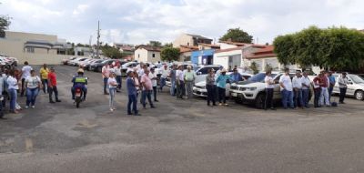 Produtores fazem manifesta��o contra a inseguran�a no campo em MT