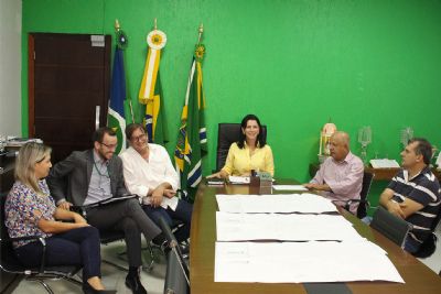 Projetos de asfalto v�o beneficiar mais de 70 mil pessoas em 14 bairros de Sinop