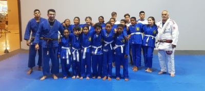 ​4� Batalh�o de V�rzea Grande lan�a projeto social de artes marciais