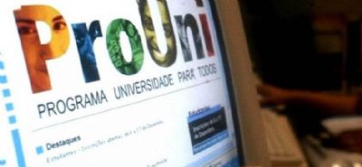 MEC suspende in�cio das inscri��es para o Prouni