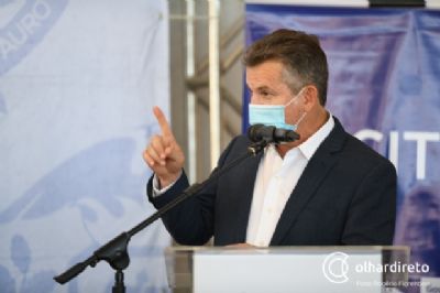 �Lamento muito, mas neste momento n�s temos que fazer algum tipo de sacrif�cio�, afirma governador