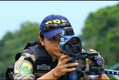 PRF deve retomar fiscaliza��o por radares m�veis em rodovias federais