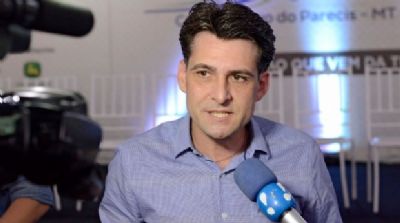 Prefeito de cidade em MT desacata decis�o judicial e afirma que n�o fechar� com�rcio: 