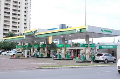 Pre�o do combust�vel segue em queda e n�o deve aumentar pelos pr�ximos 15 dias
