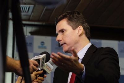 Governo multa o Cons�rcio VLT em R$ 140 milh�es