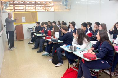 Com carga hor�ria 25% maior, aluno ser� protagonista na escolha da forma��o