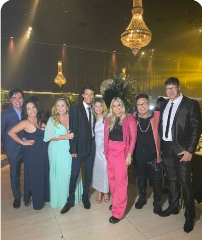 ​Festa linda 