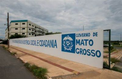 Governo come�a an�lise do cadastro das fam�lias para retomar aux�lio do programa Ser Fam�lia