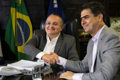 Taques e Emanuel decidem destino da emenda para sa�de na pr�xima semana	