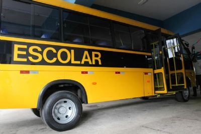 Governo repassa aos munic�pios R$ 9,1 milh�es para transporte escolar