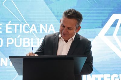 Governador garante sal�rio de tr�s anos para pescadores e veta proibi��o de PCHs nos rios Cuiab� e Vermelho