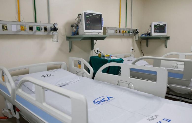 Crian�a vai parar no hospital ap�s ingerir coca�na acidentalmente